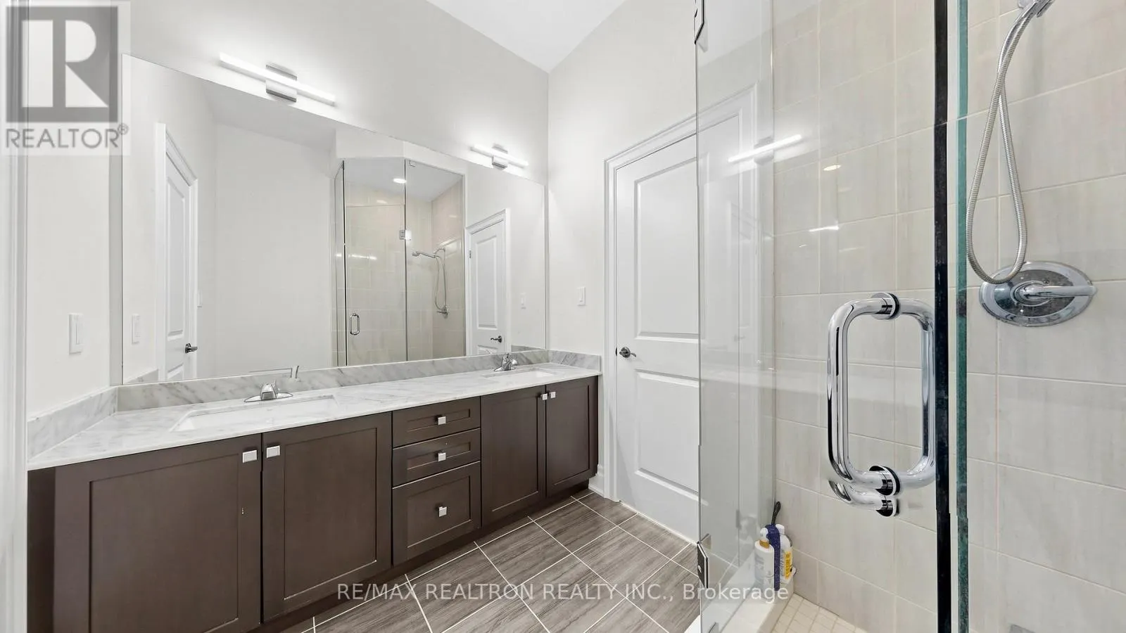 28 SAM DAVIS COURT