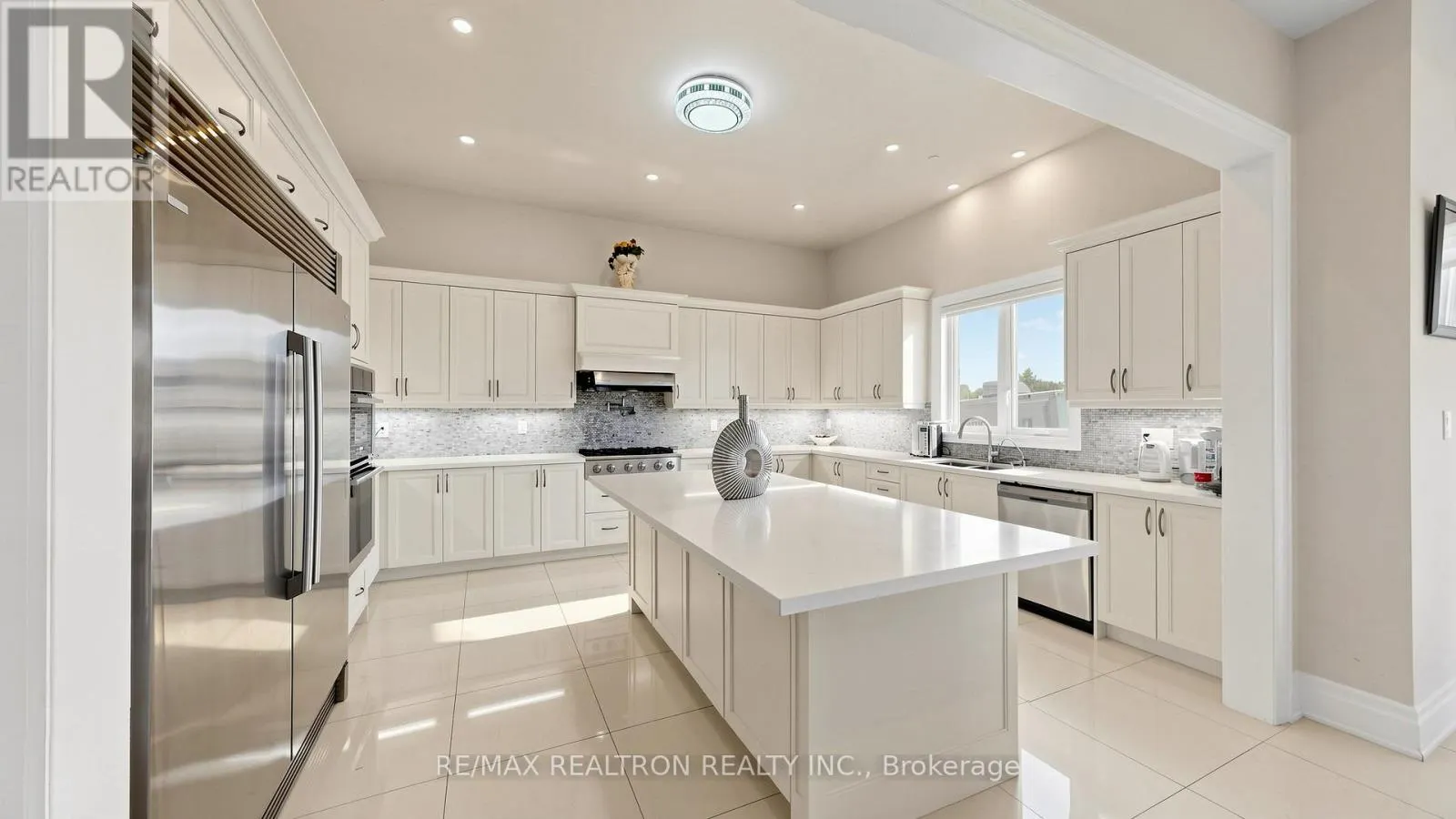 28 SAM DAVIS COURT