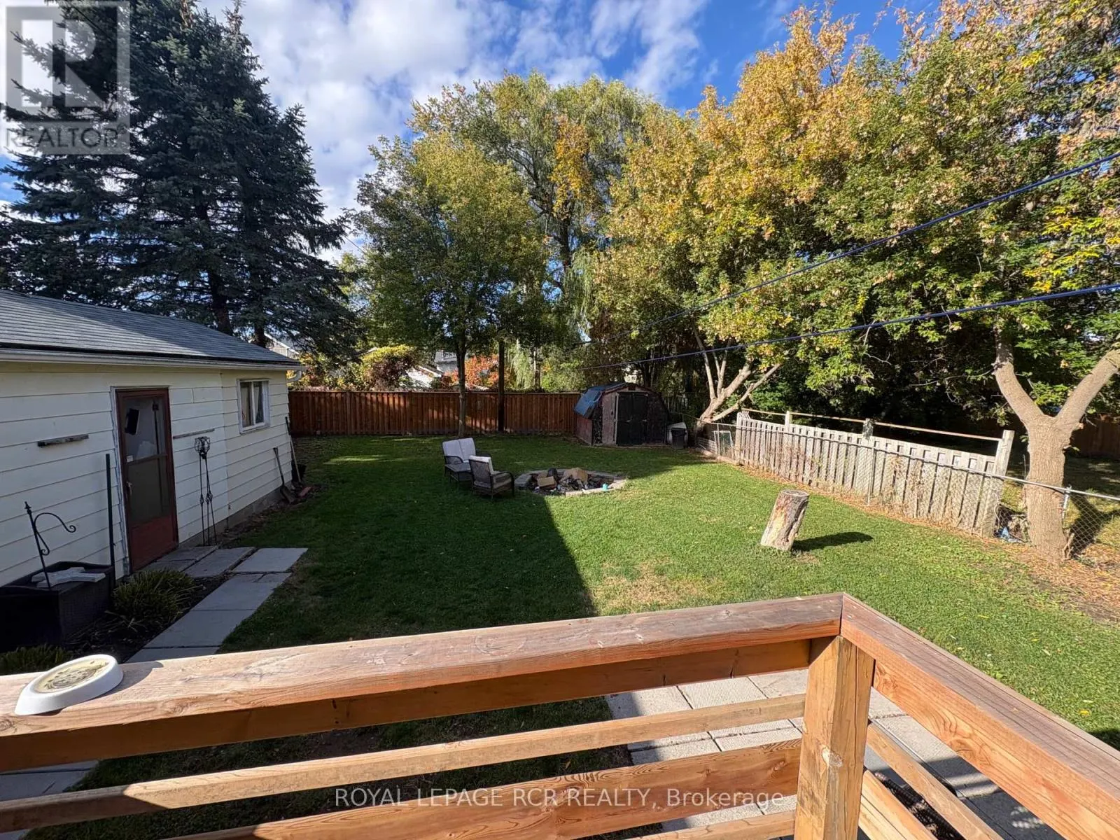 12 MAPLE AVENUE E