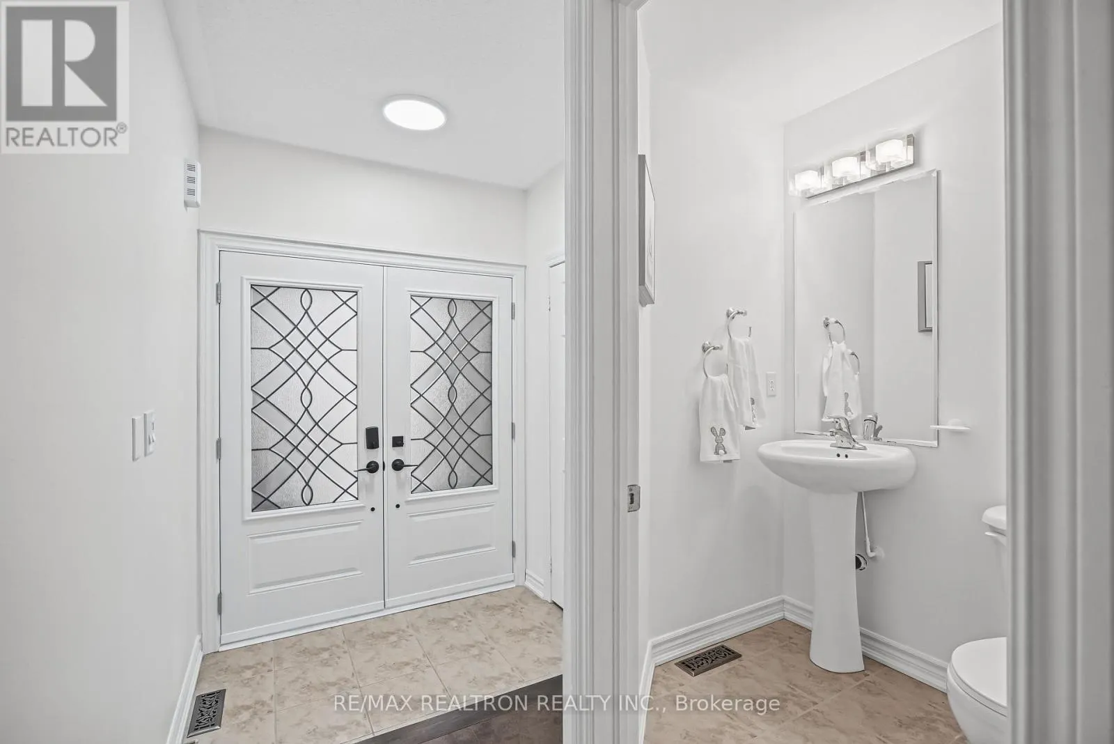 27 MARTELL GATE