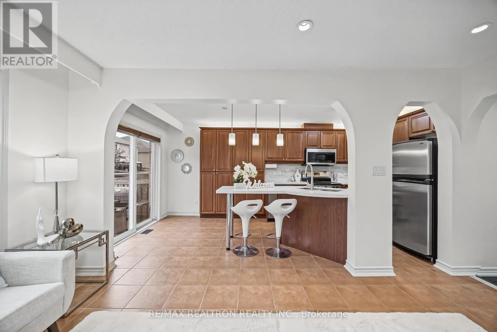 27 MARTELL GATE