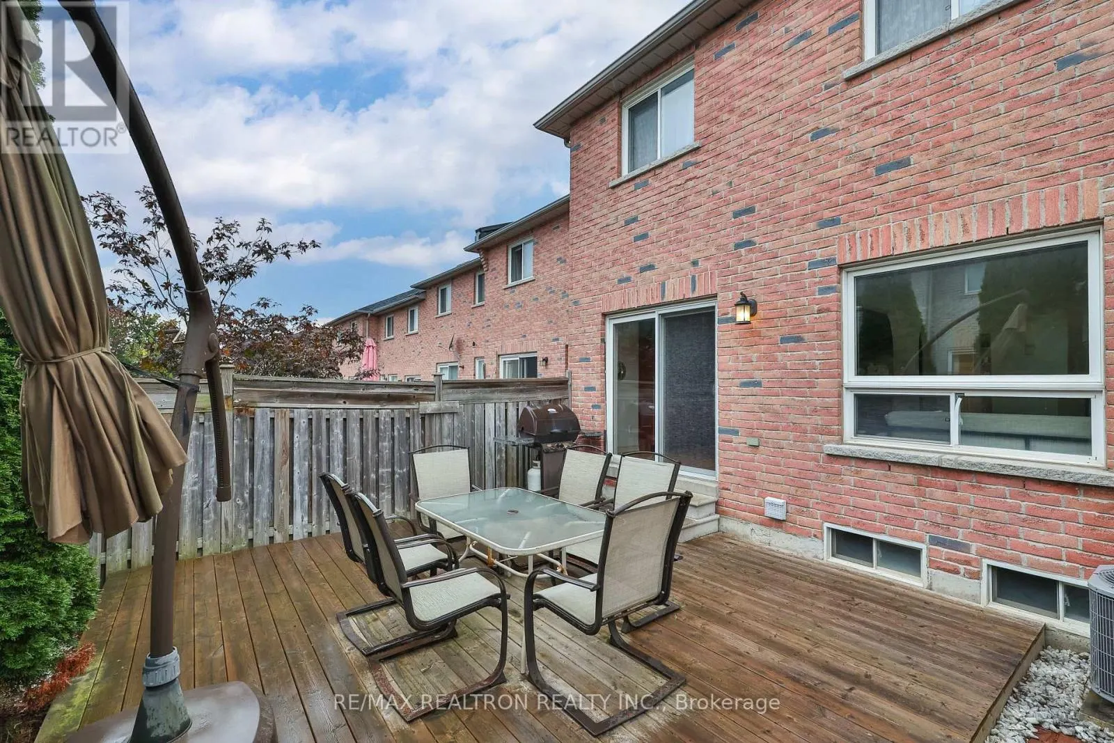 27 MARTELL GATE