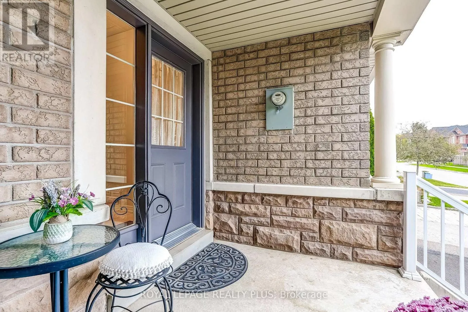 172 LAUDERDALE DRIVE
