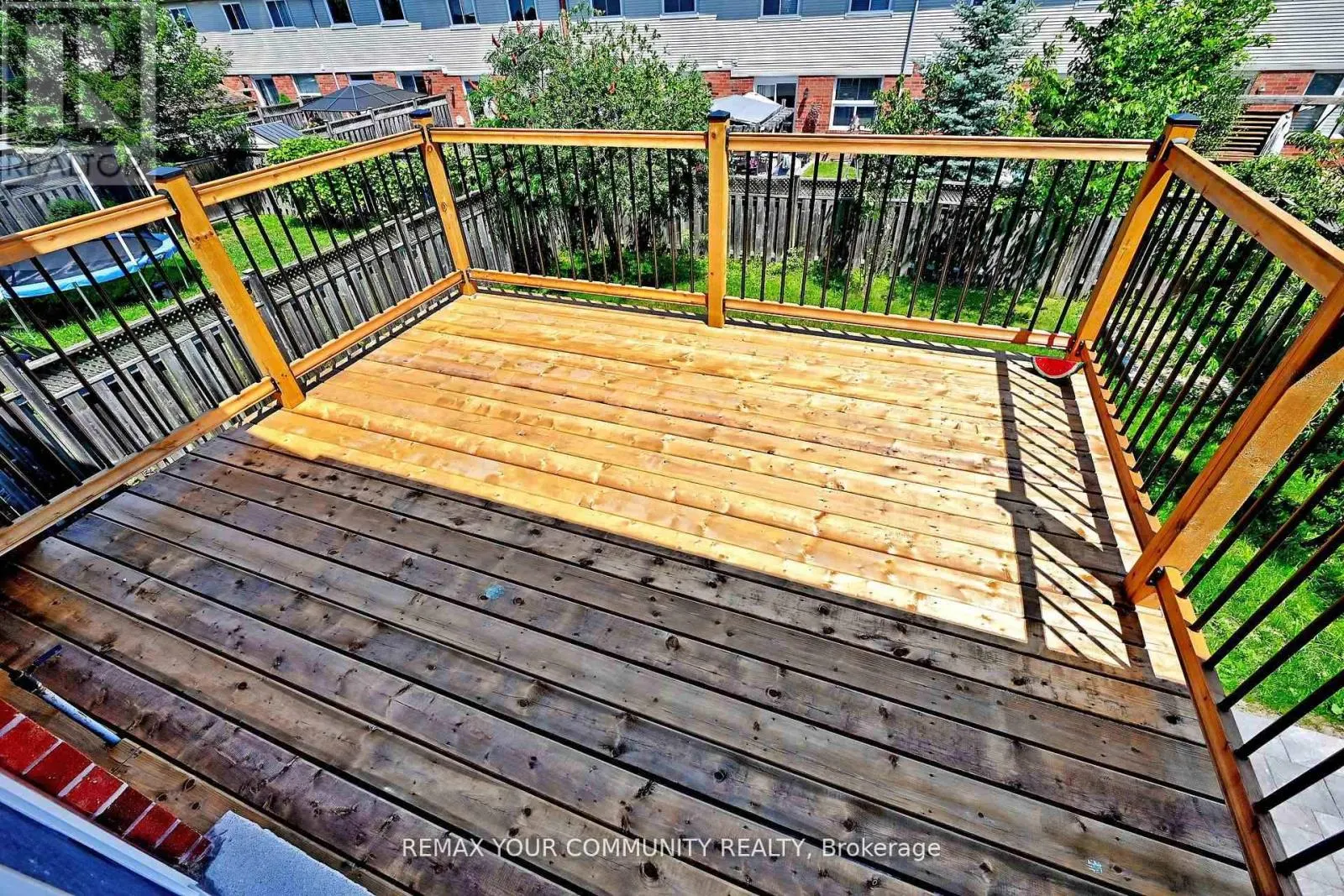 73 LAURENDALE AVENUE