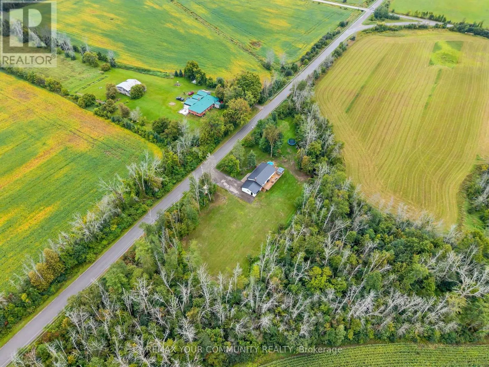 B33370 THORAH SIDE ROAD