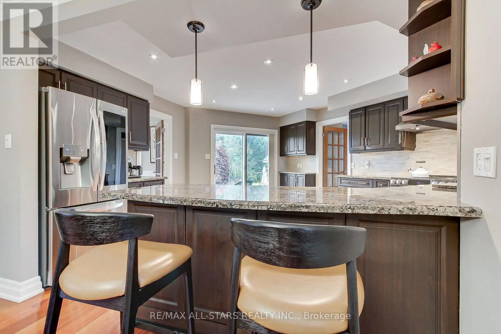 15 LOBRAICO LANE