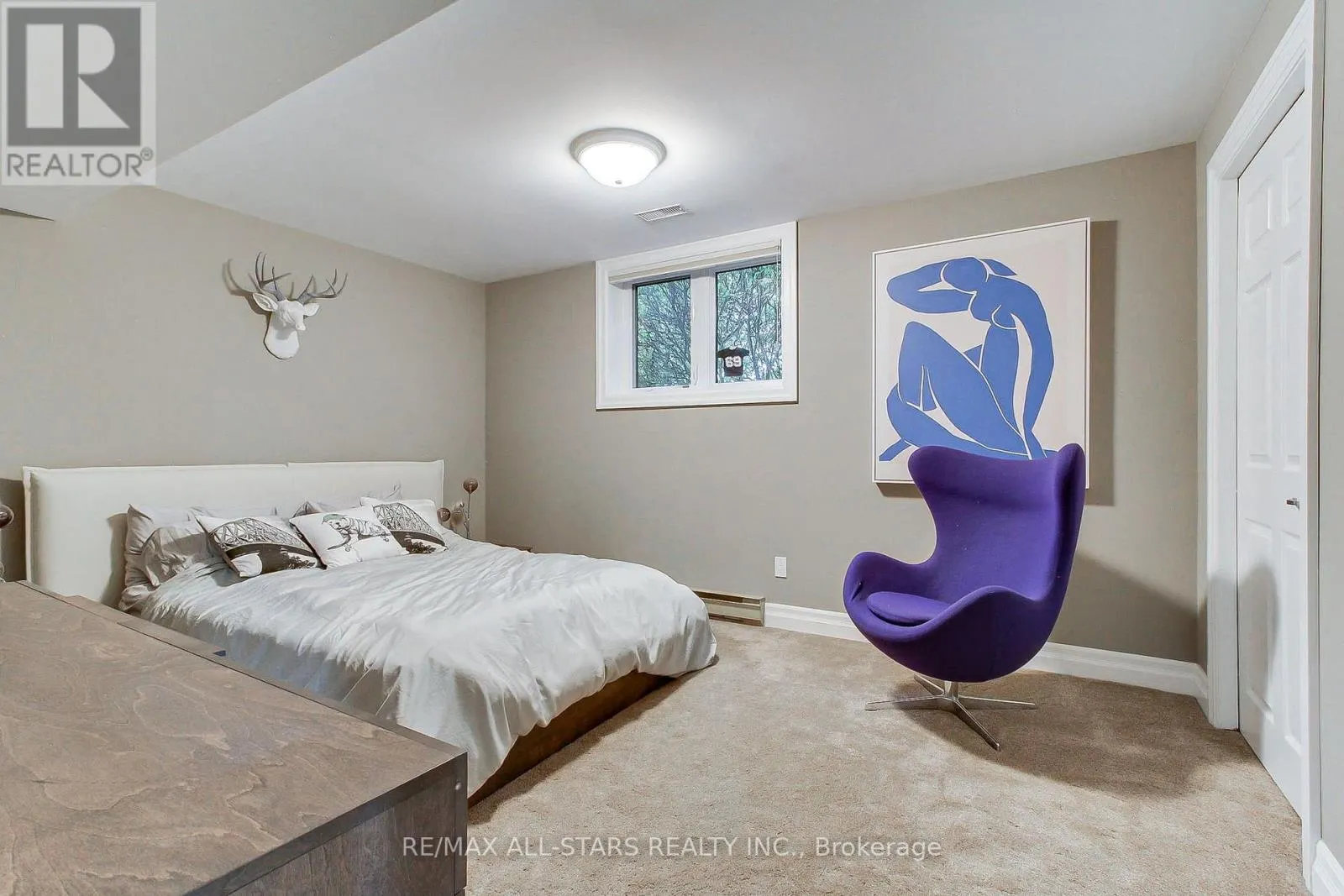 15 LOBRAICO LANE