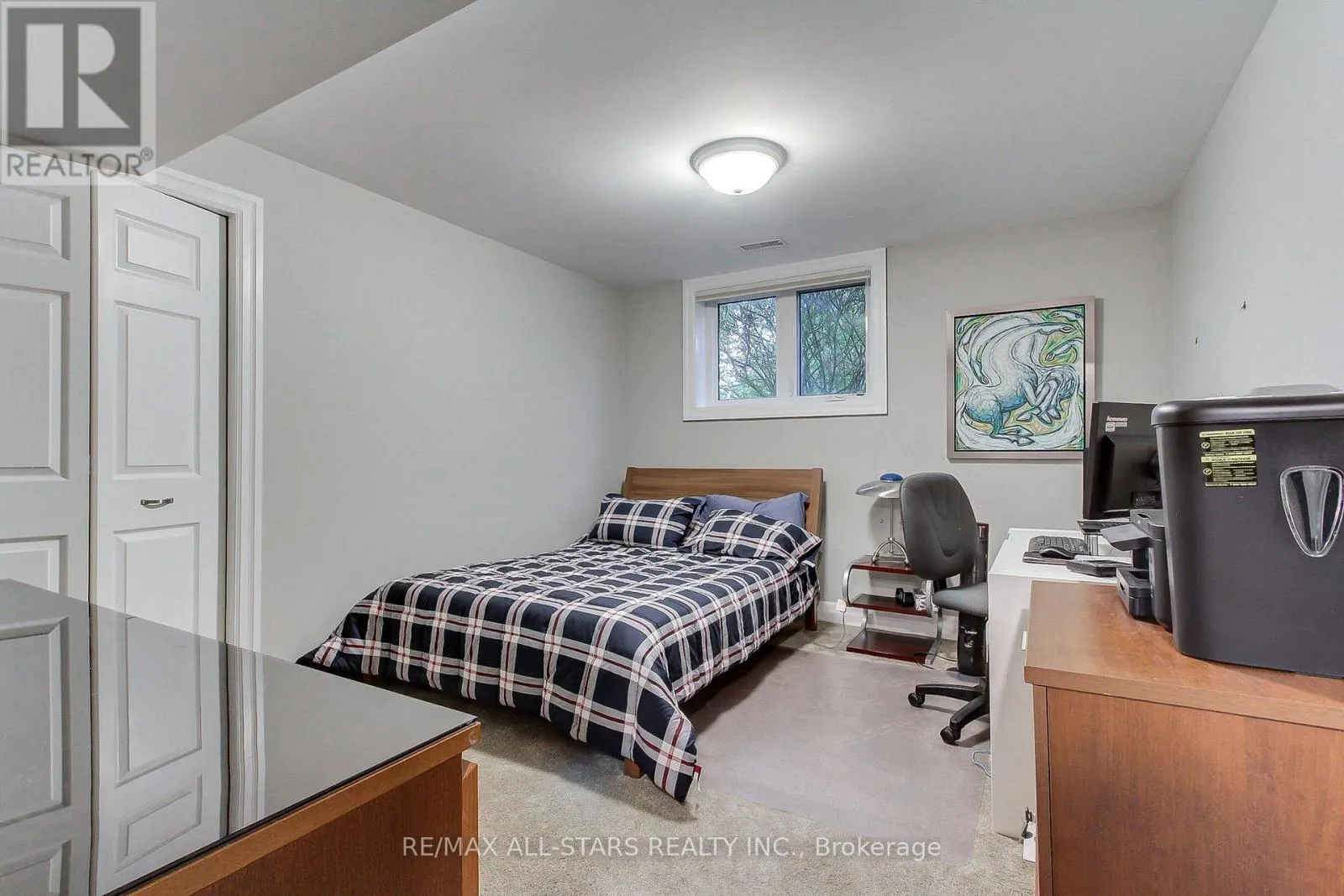 15 LOBRAICO LANE
