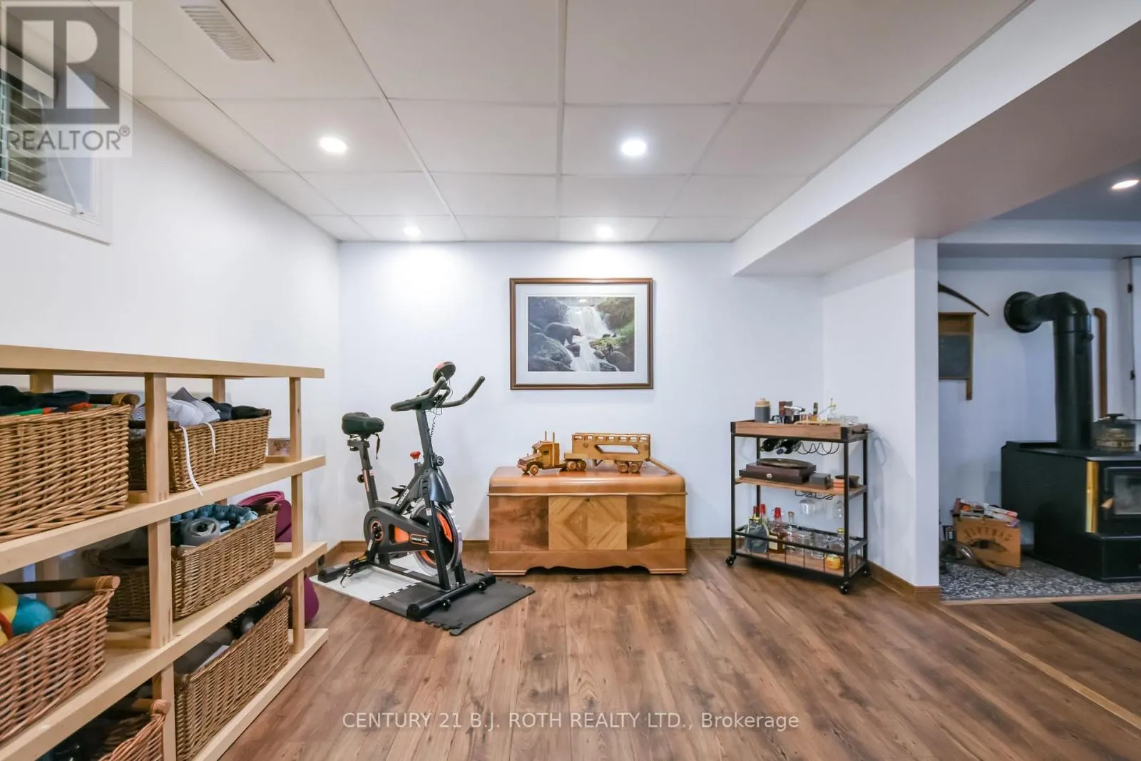 671 SIMCOE ROAD