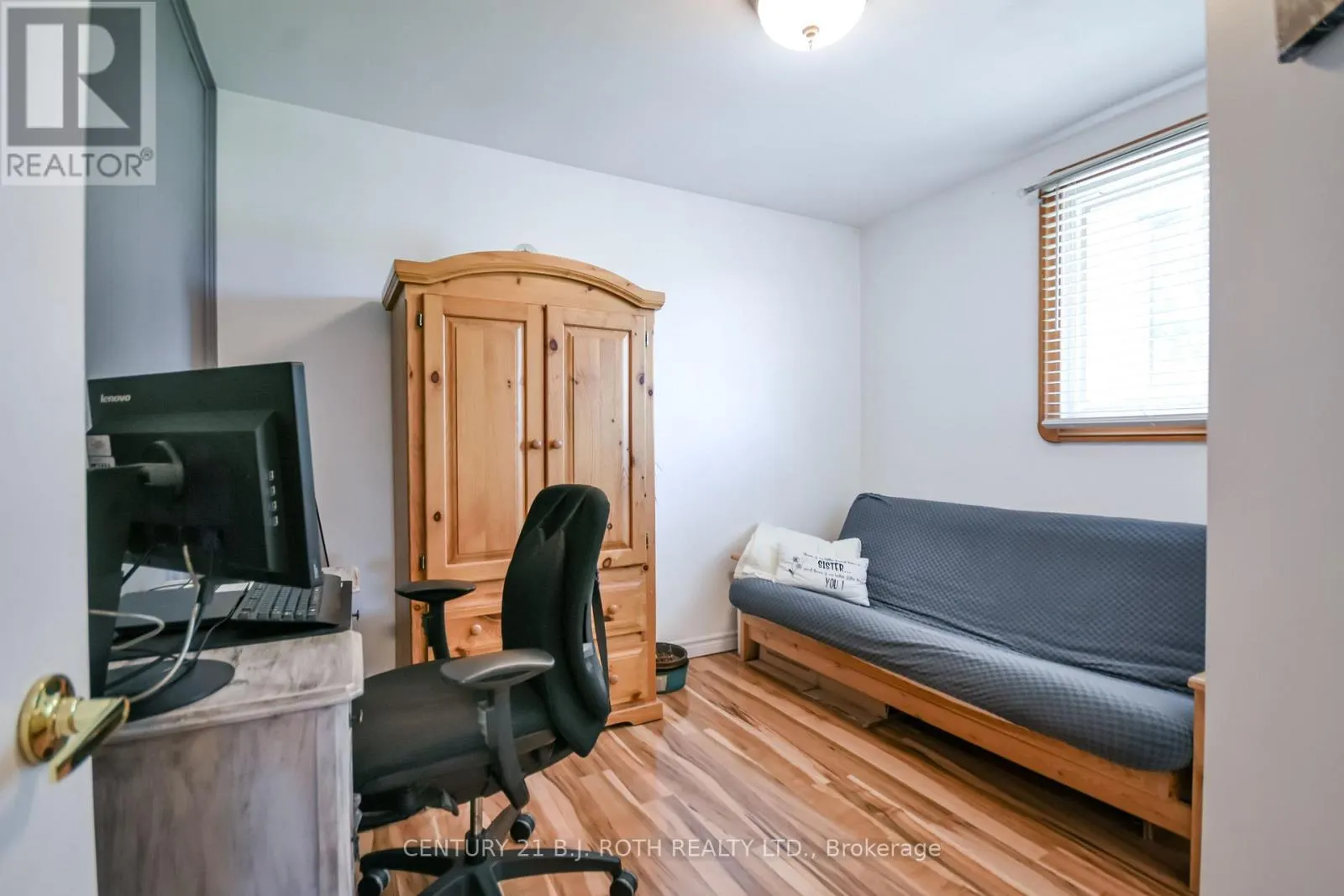 671 SIMCOE ROAD