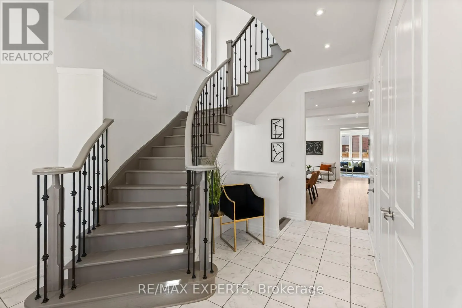 17 RED ROSE LANE