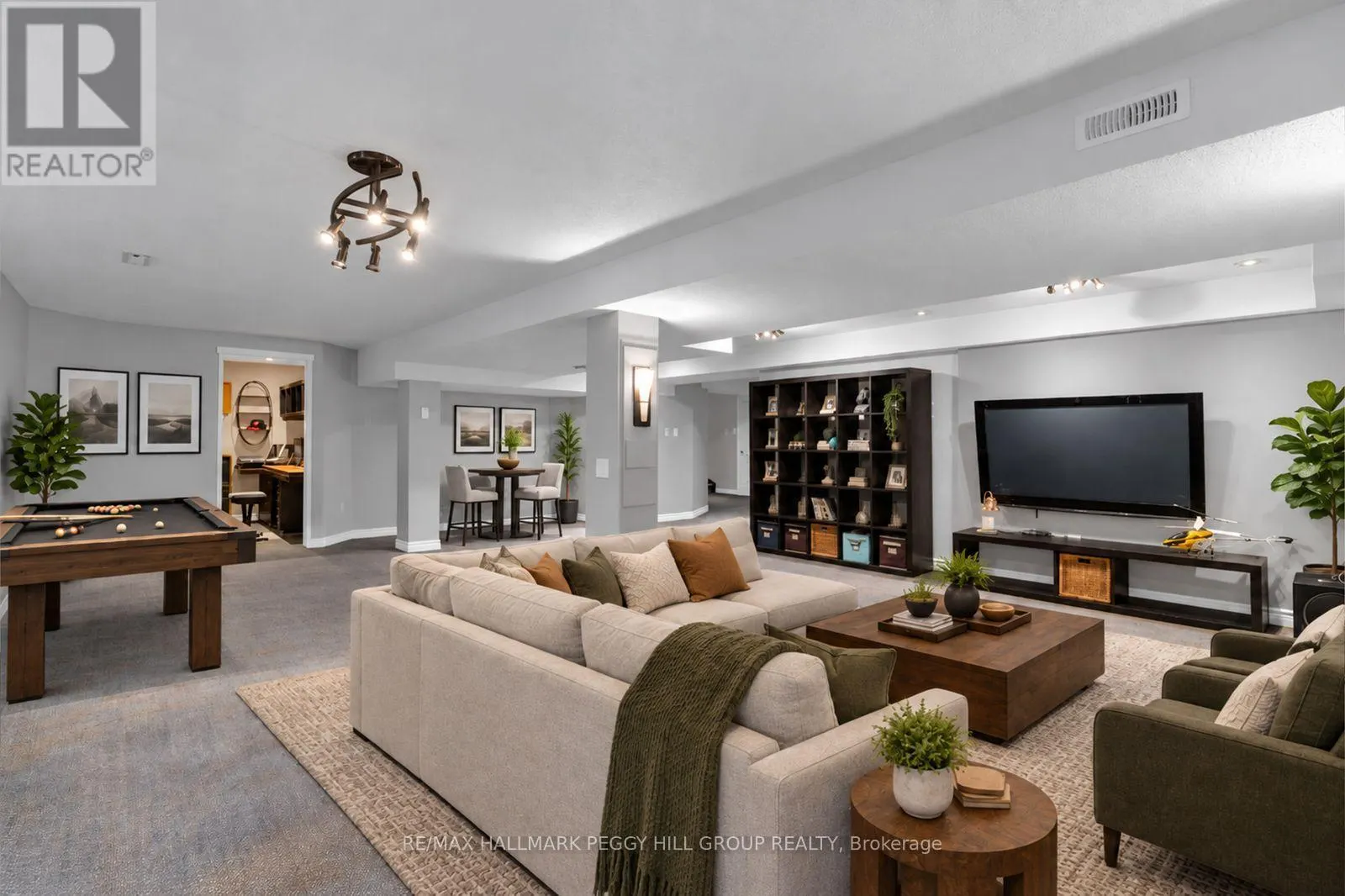 590 GAGNON PLACE