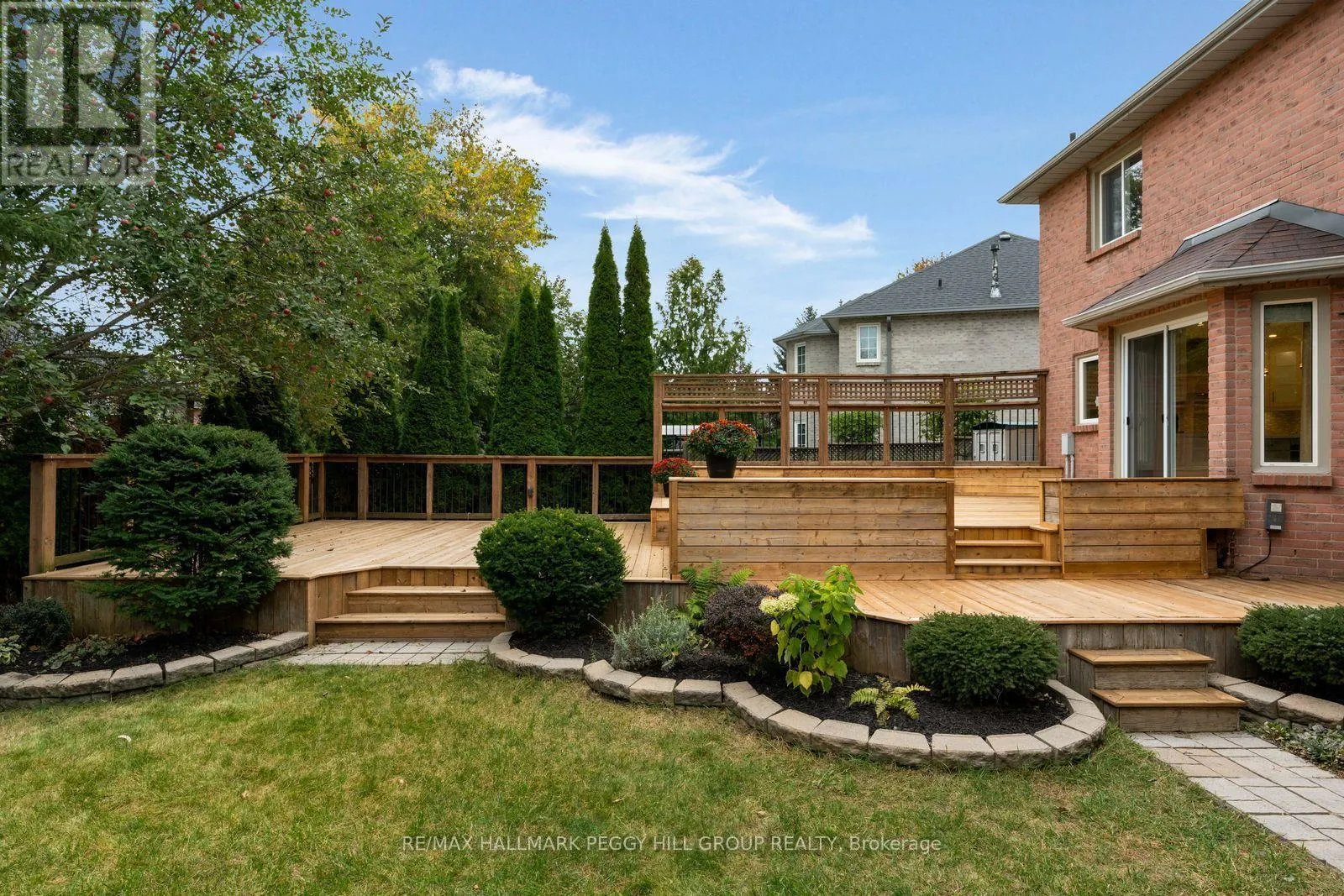 590 GAGNON PLACE