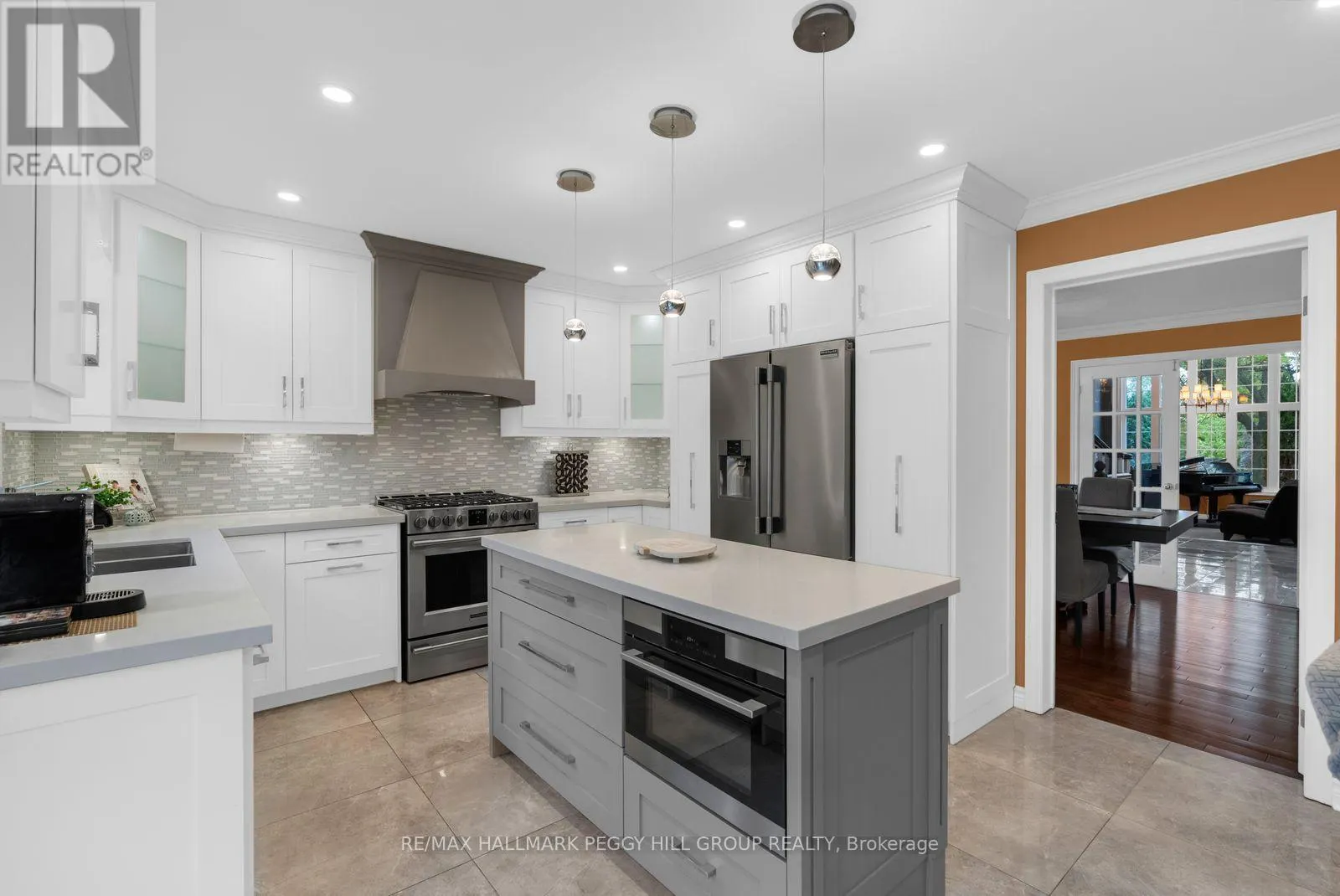 590 GAGNON PLACE
