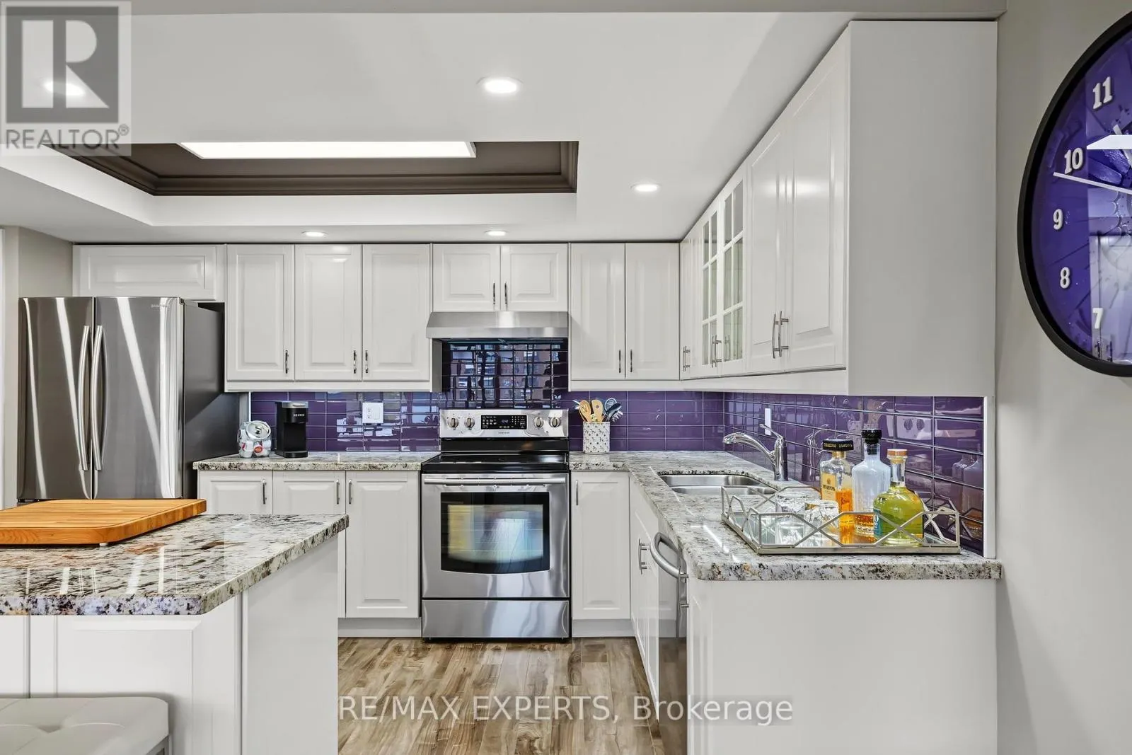 605 - 5 WELDRICK ROAD W