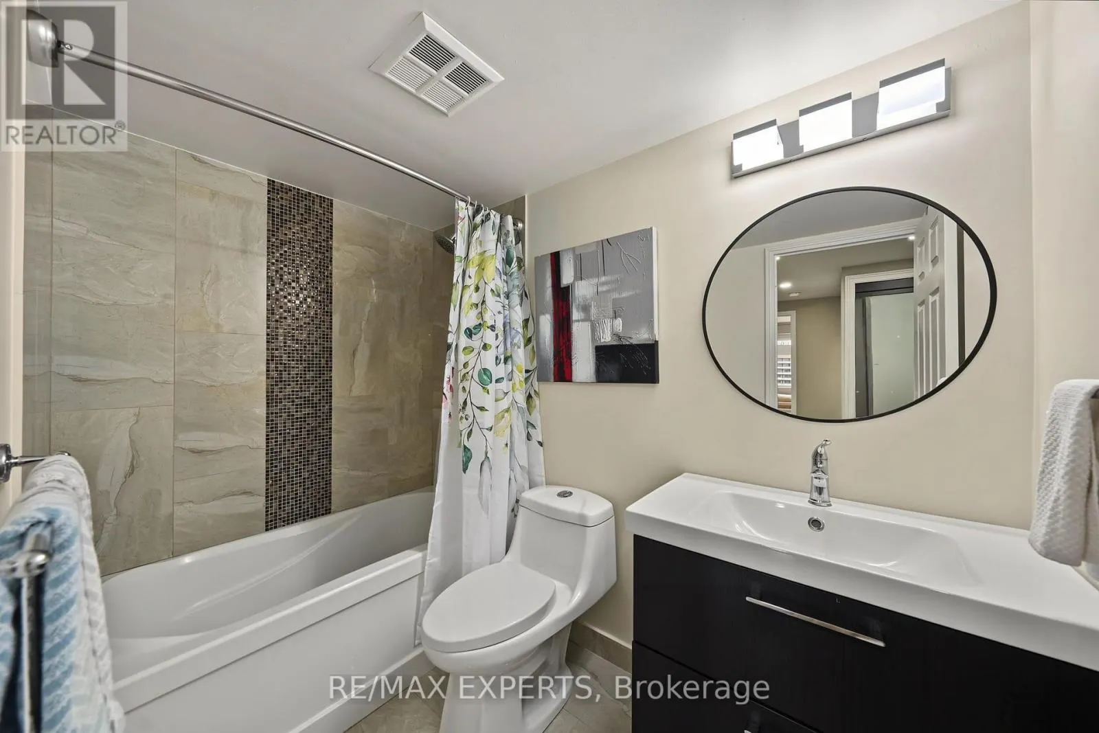 605 - 5 WELDRICK ROAD W