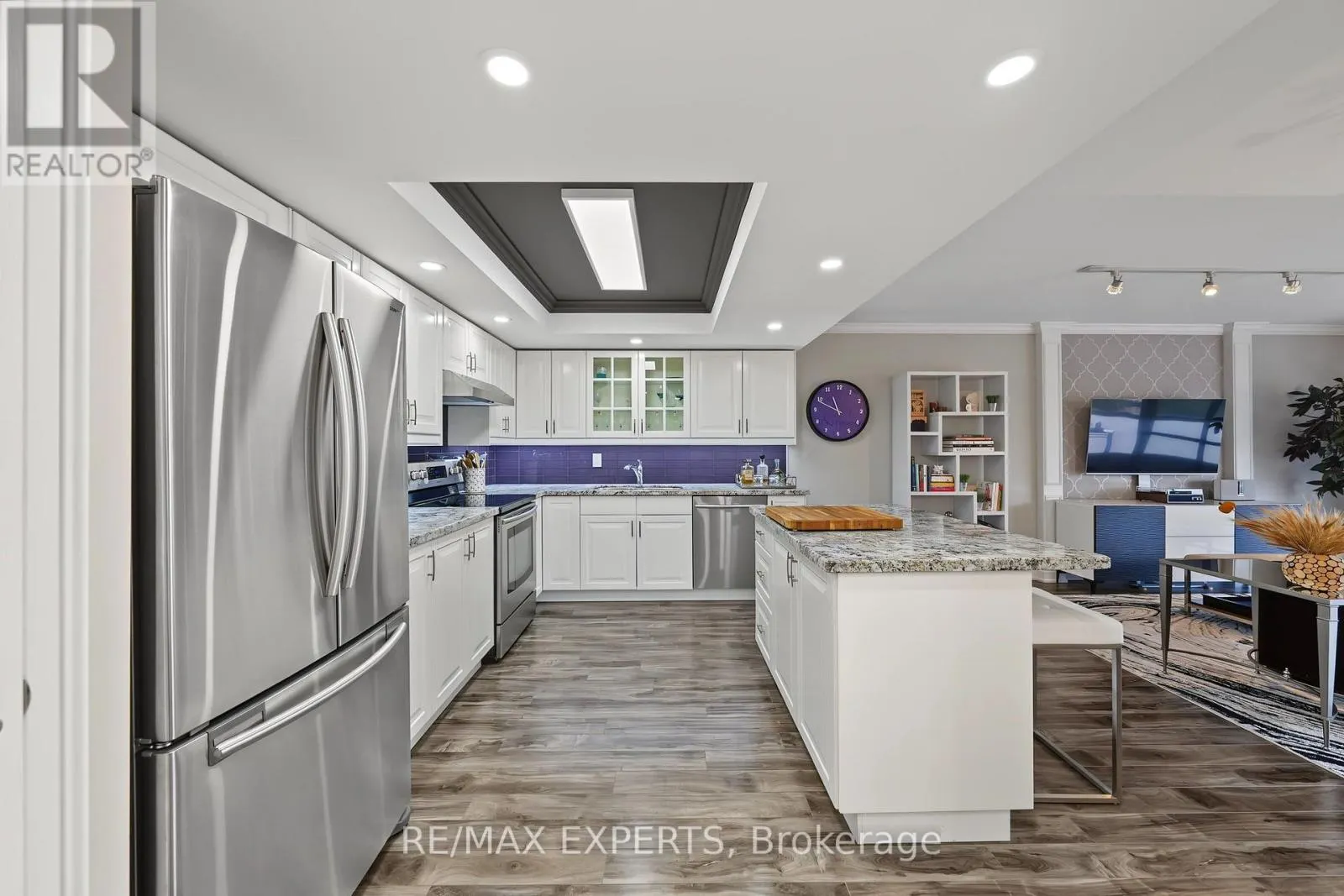 605 - 5 WELDRICK ROAD W