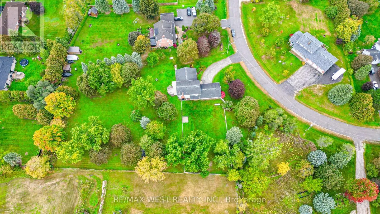 24 SMITH DRIVE