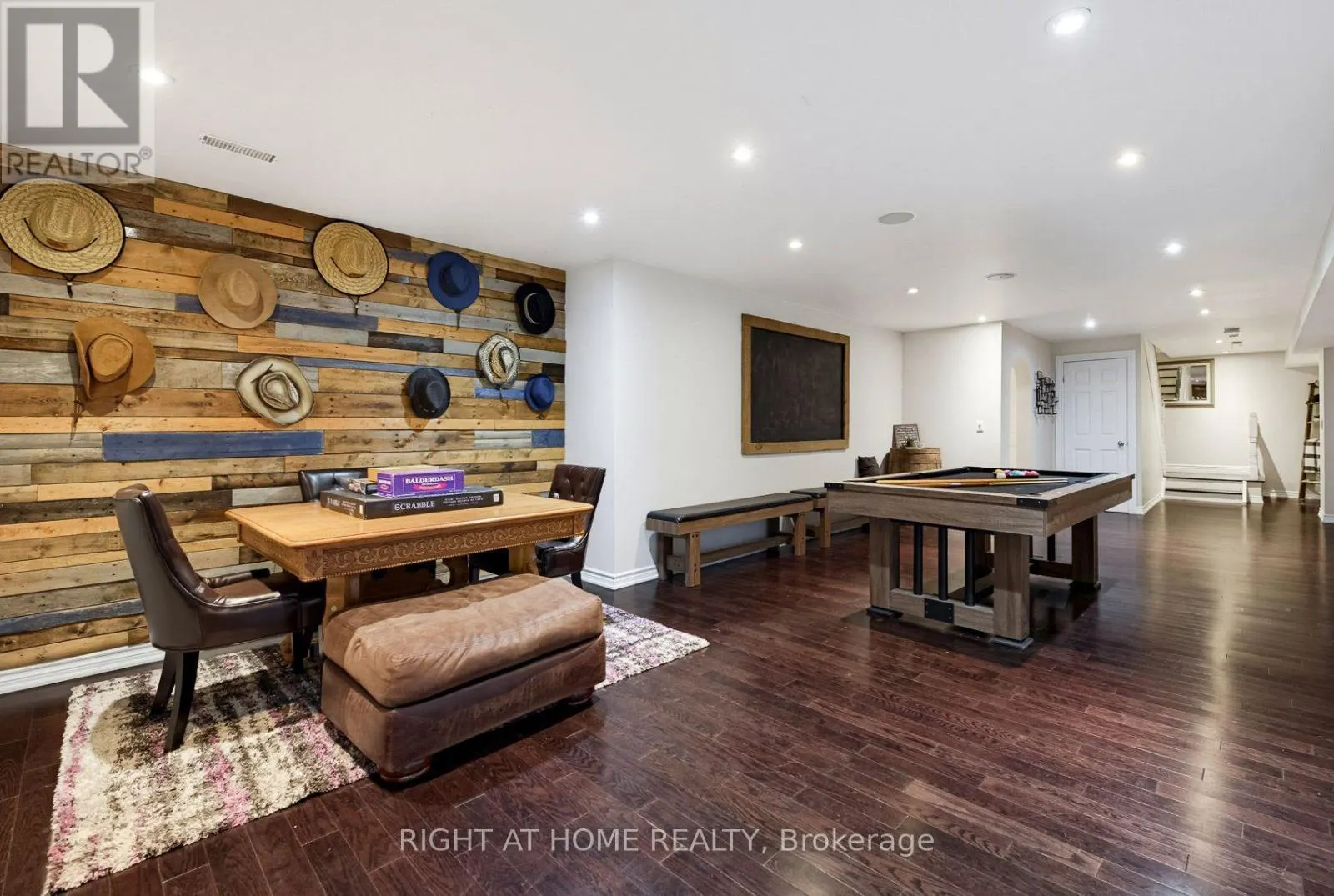 31 UXBRIDGE HEIGHTS DRIVE