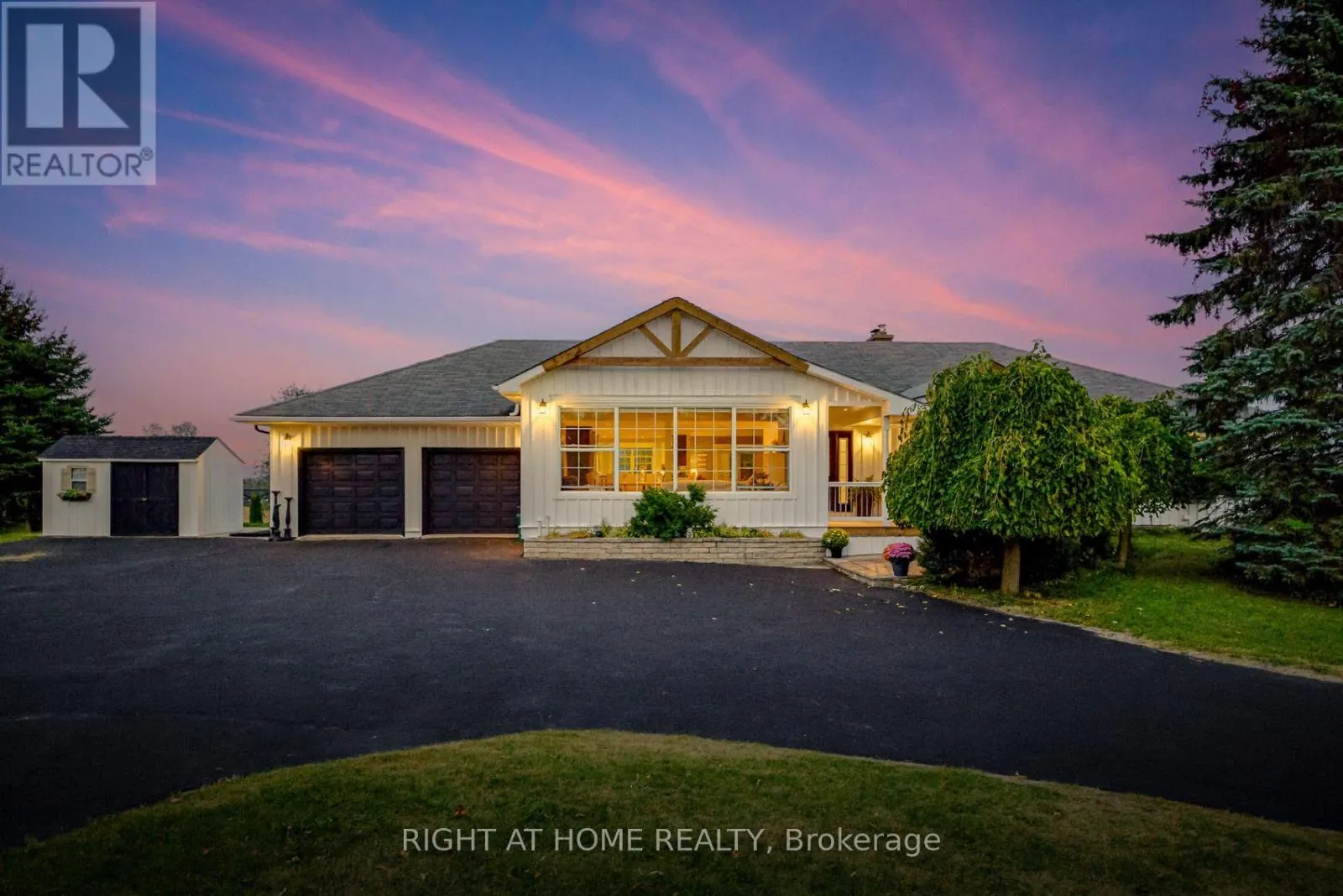 31 UXBRIDGE HEIGHTS DRIVE