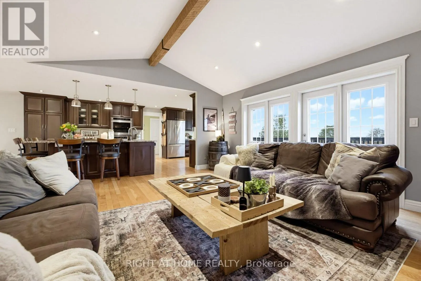 31 UXBRIDGE HEIGHTS DRIVE