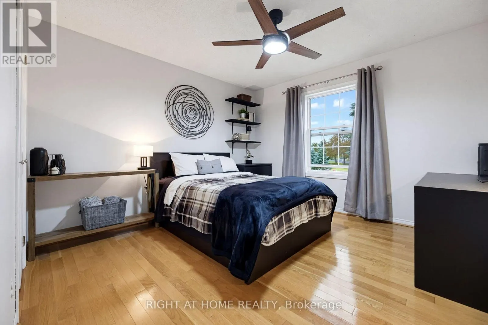 31 UXBRIDGE HEIGHTS DRIVE