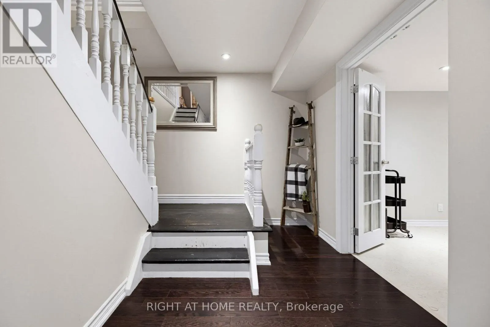 31 UXBRIDGE HEIGHTS DRIVE