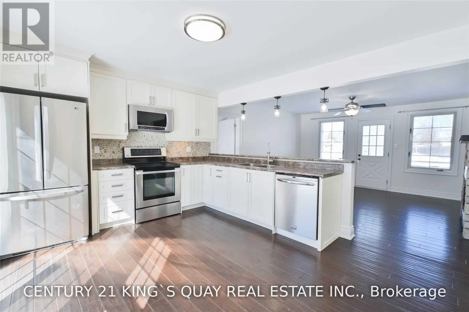 291 CLARLYN DRIVE