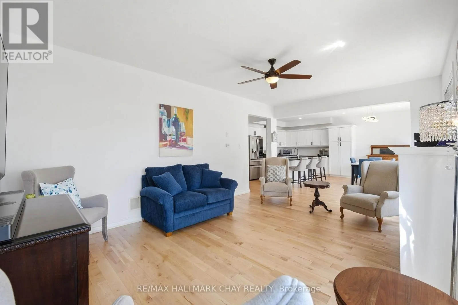 113 STRACHAN TRAIL