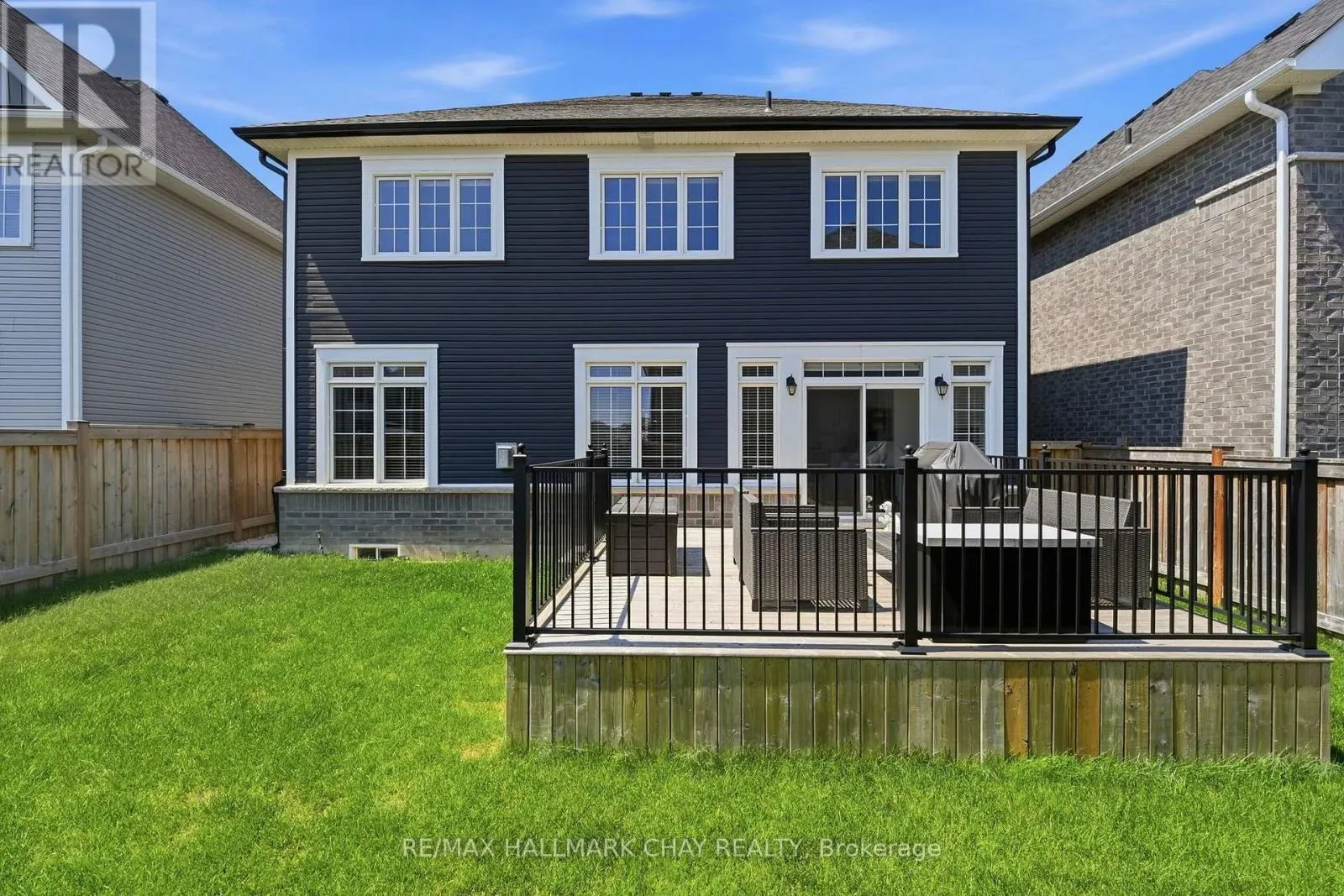 113 STRACHAN TRAIL