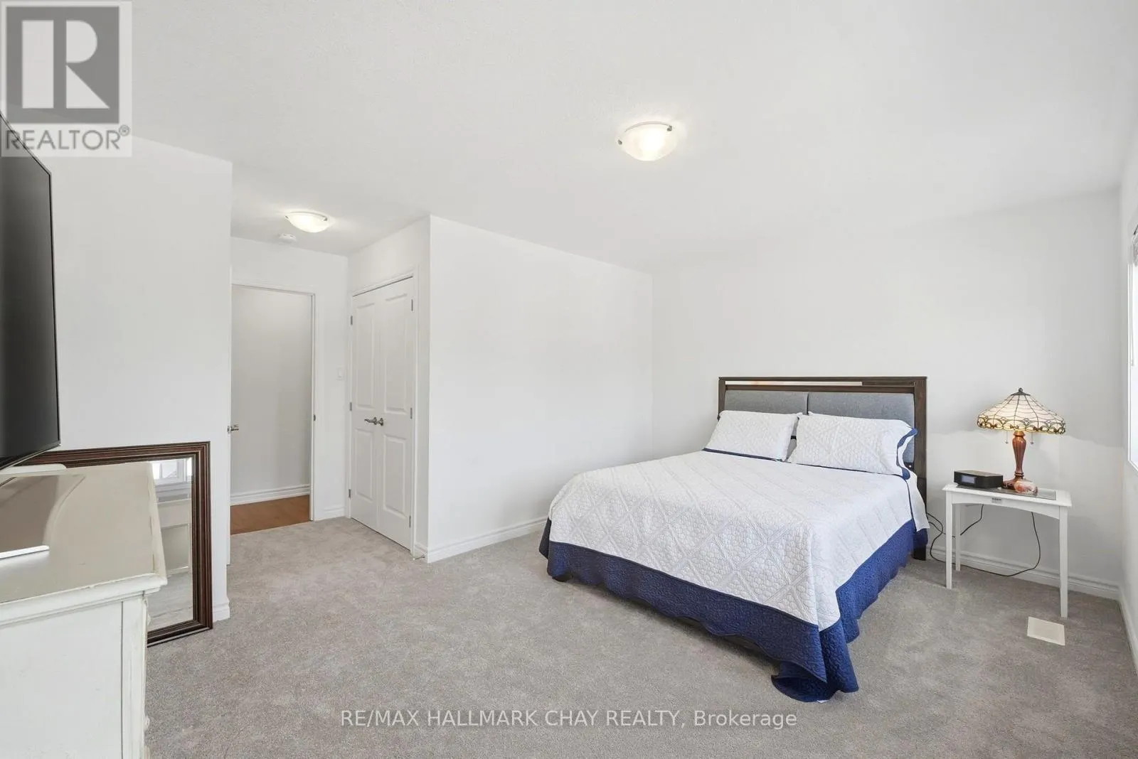 113 STRACHAN TRAIL
