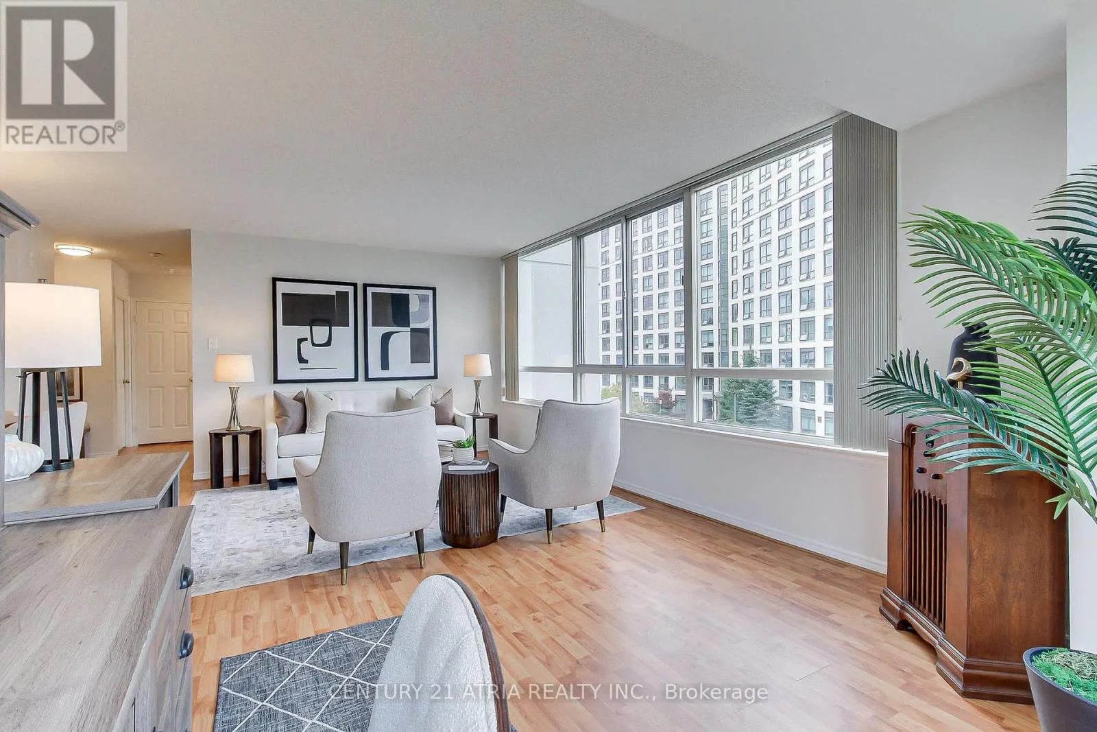 309 - 270 DAVIS DRIVE