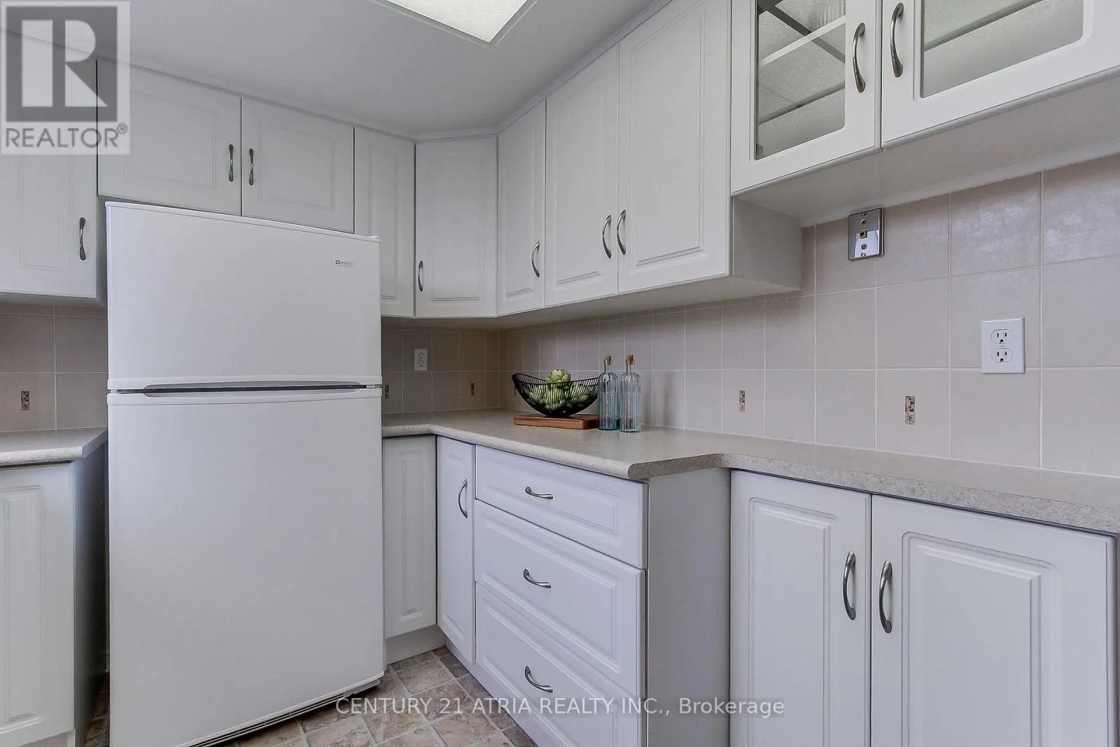 309 - 270 DAVIS DRIVE