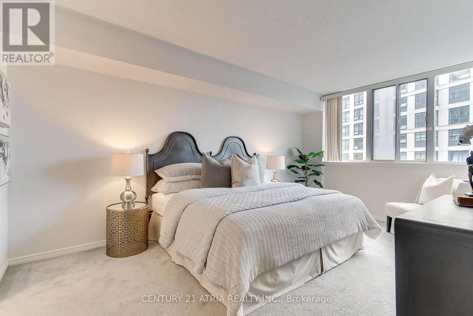 309 - 270 DAVIS DRIVE