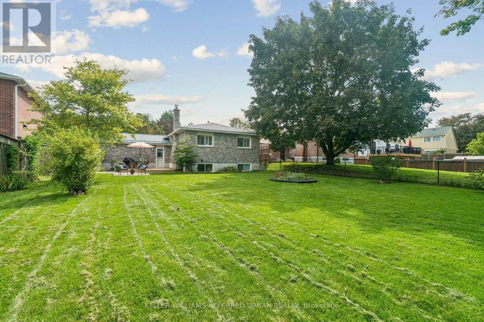 190 HILLTOP DRIVE