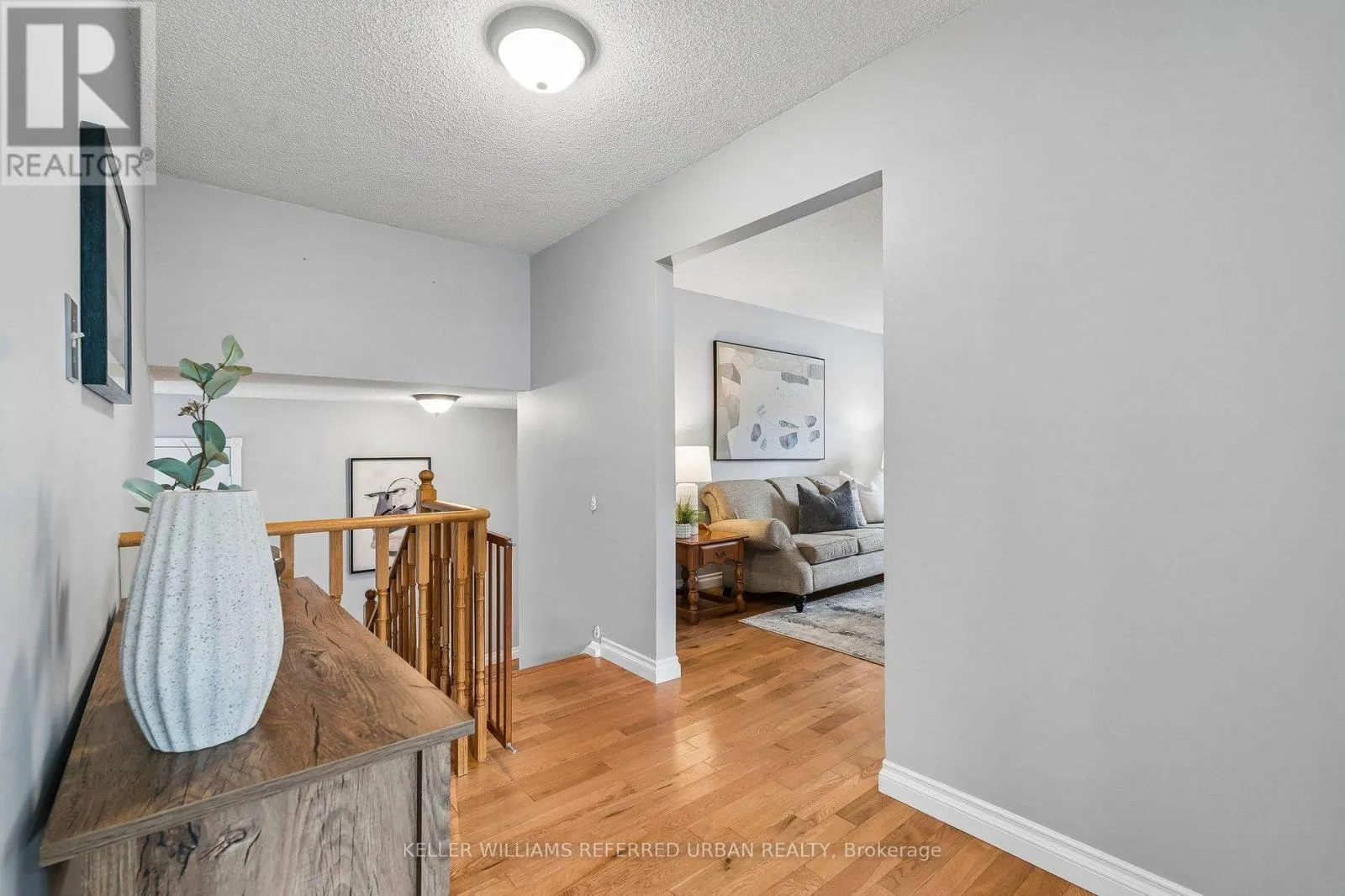 190 HILLTOP DRIVE