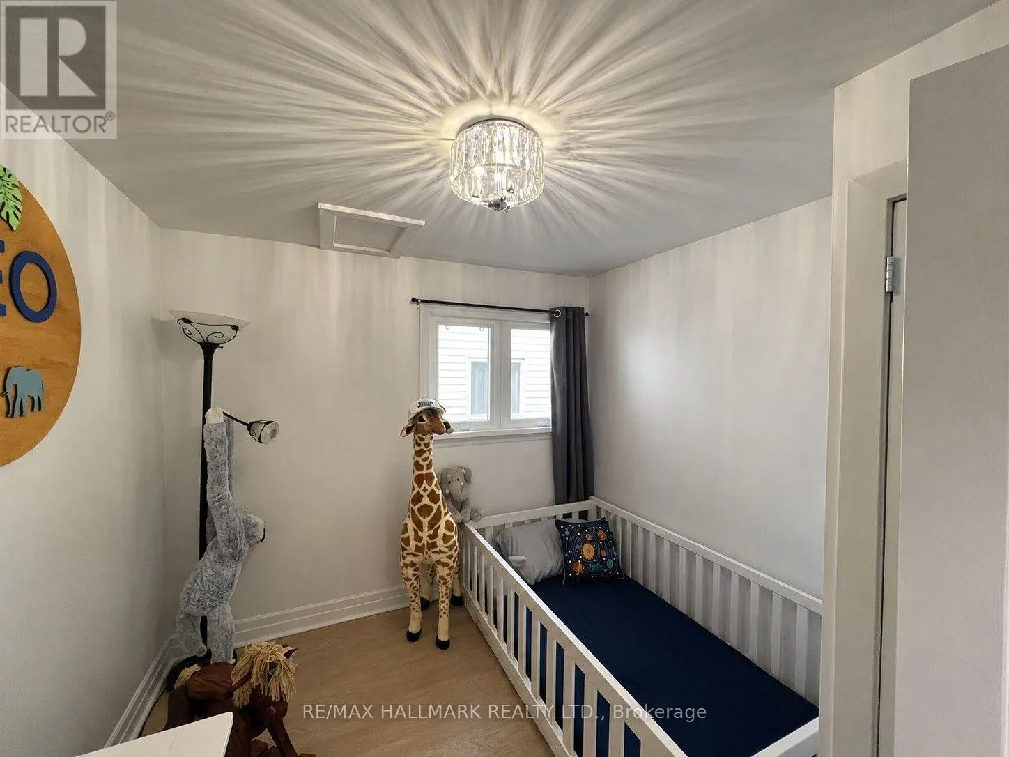 36 FERGUS AVENUE N