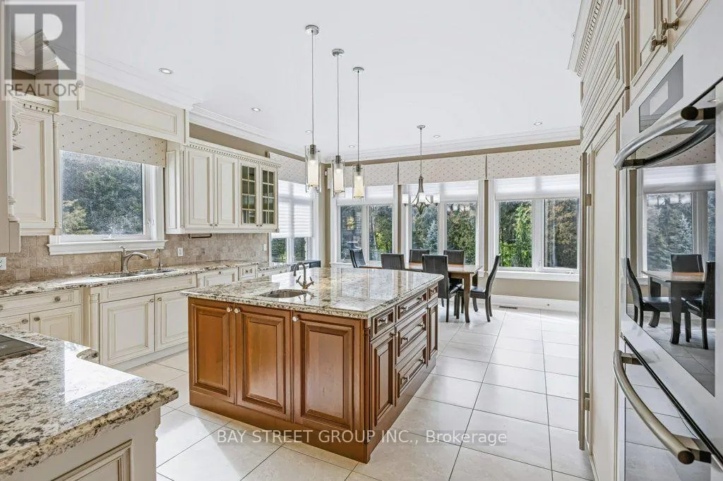 5 RIVER STONE COURT