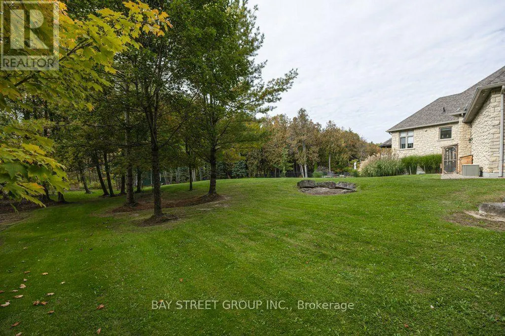 5 RIVER STONE COURT