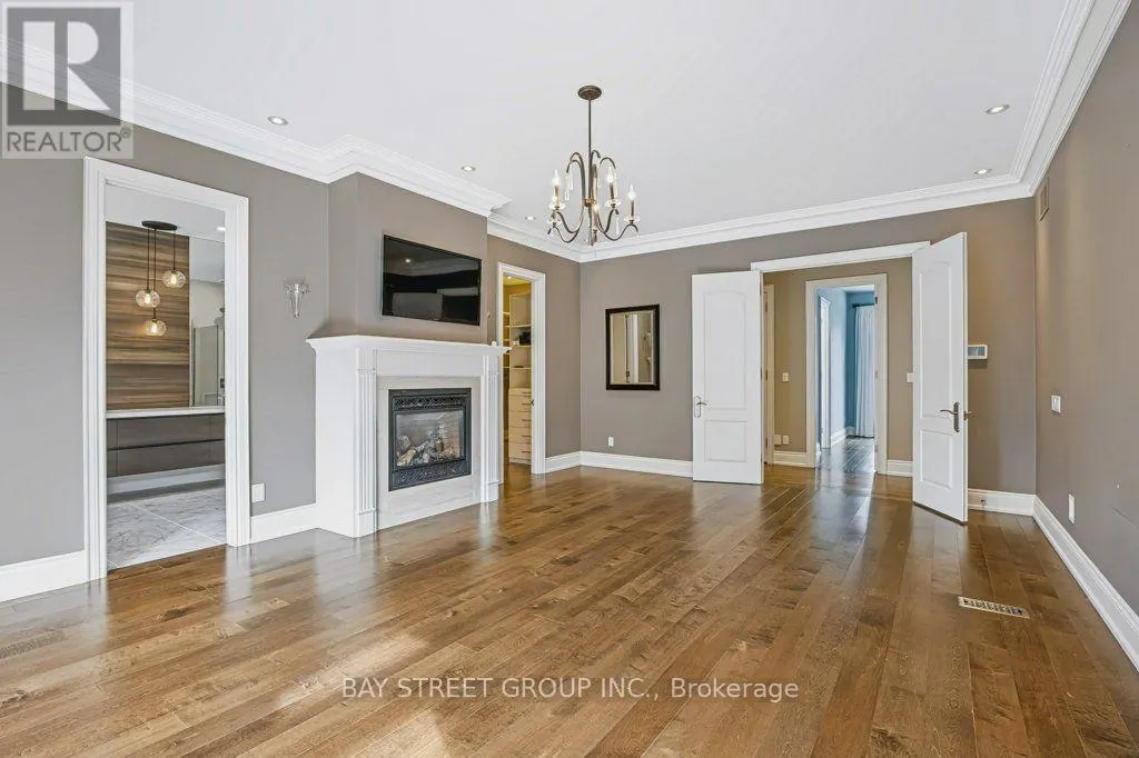 5 RIVER STONE COURT