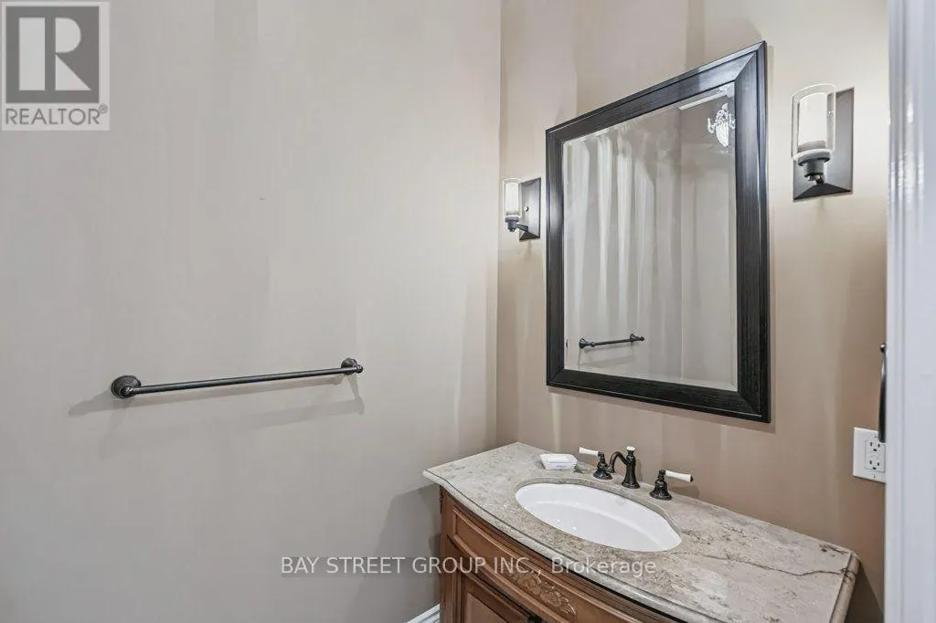 5 RIVER STONE COURT
