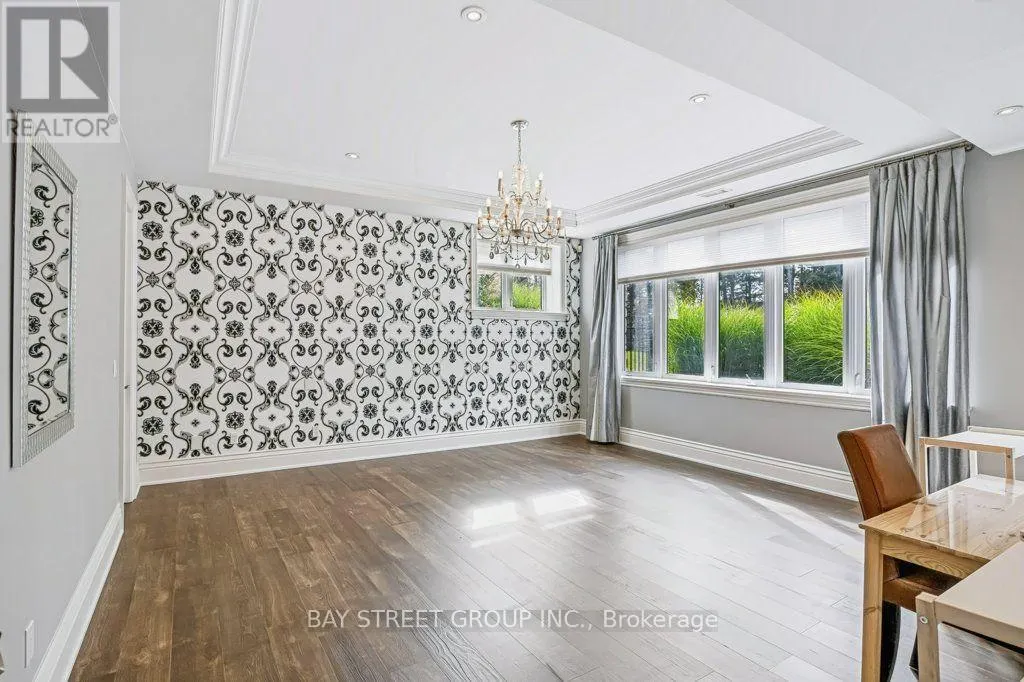 5 RIVER STONE COURT