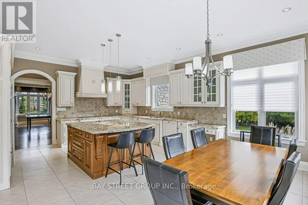 5 RIVER STONE COURT