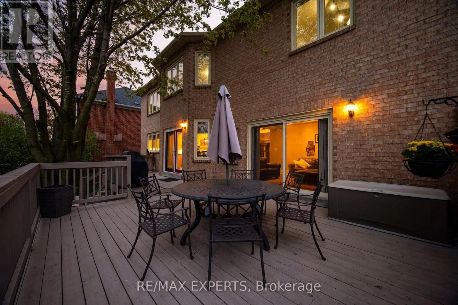 904 DAMASCUS COURT