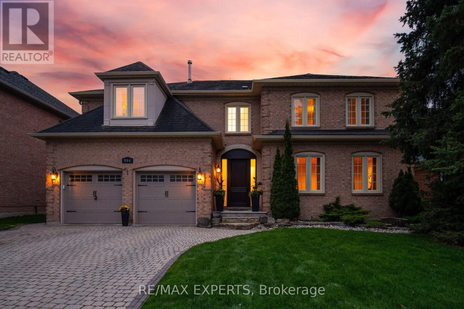 904 DAMASCUS COURT