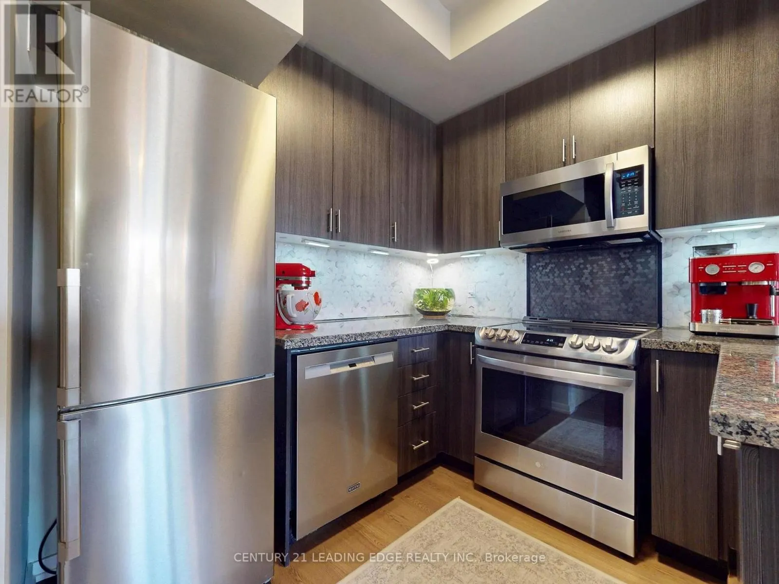 119 - 600 ALEX GARDNER CIRCLE