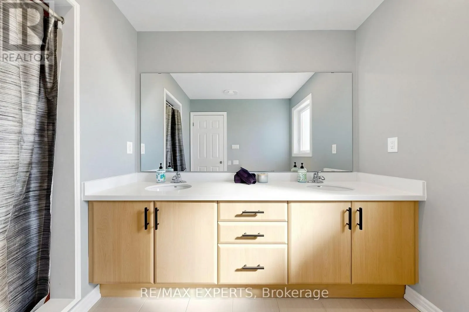 1303 BARDEAU STREET