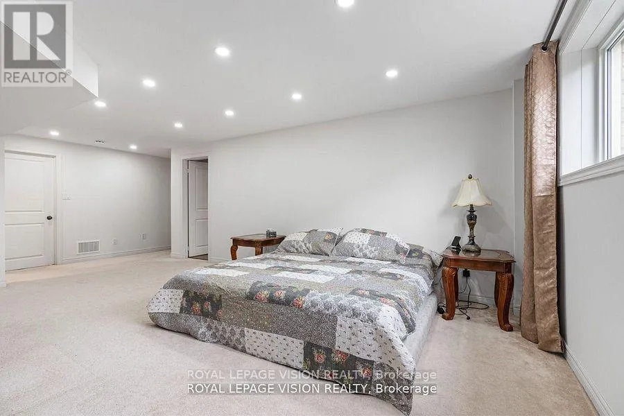 41 TREETOPS BOULEVARD
