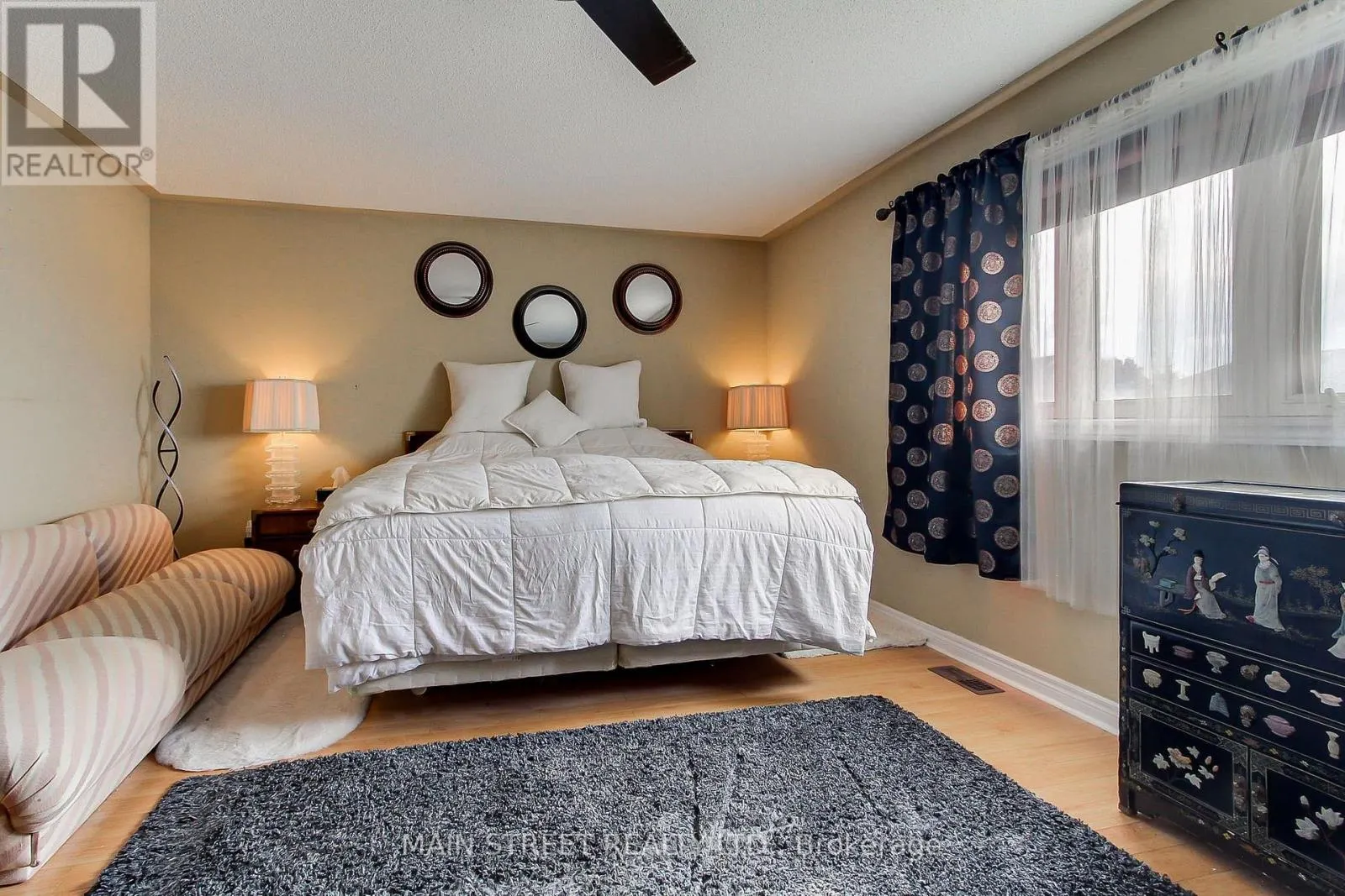 196 WAINSCOT AVENUE
