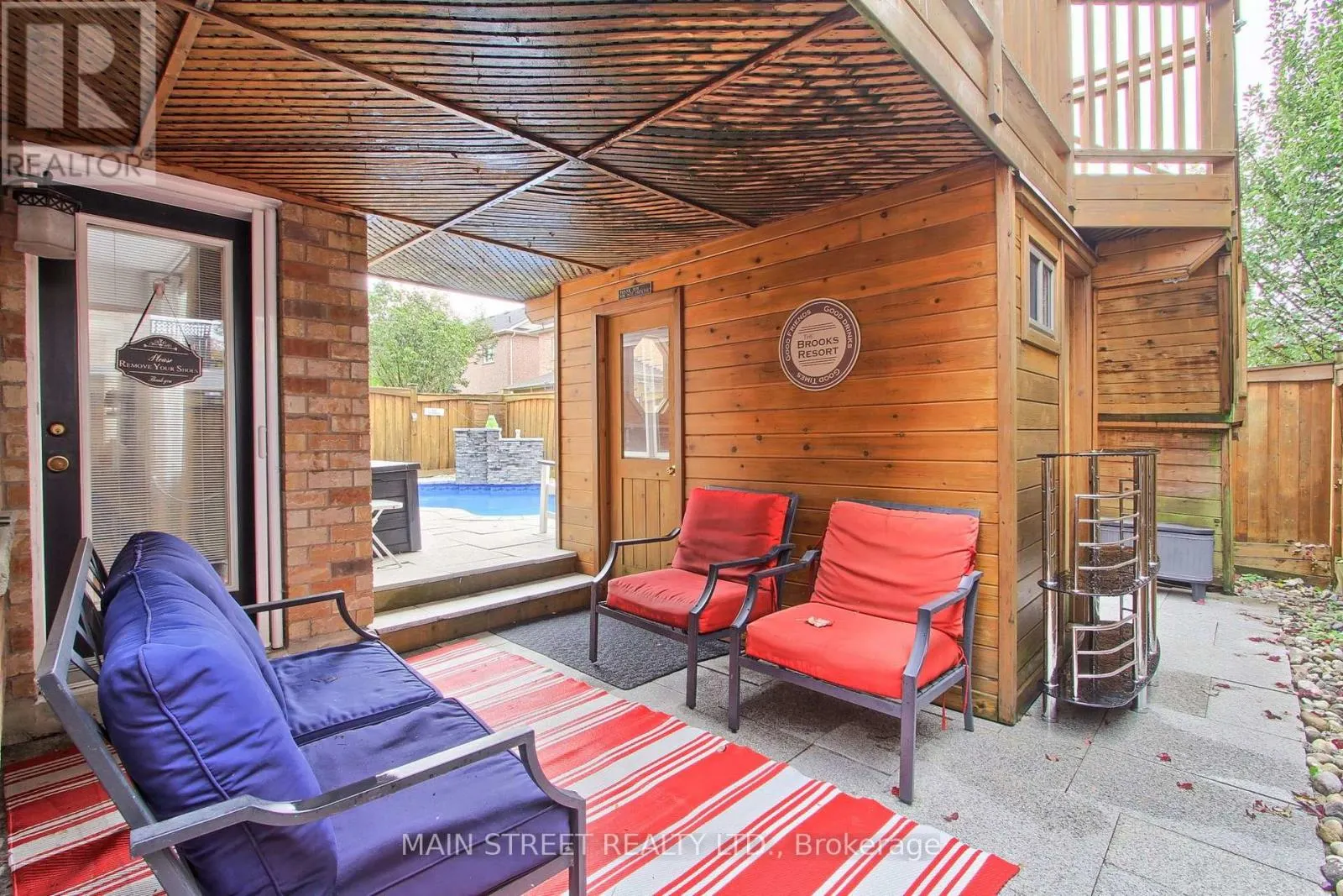 196 WAINSCOT AVENUE